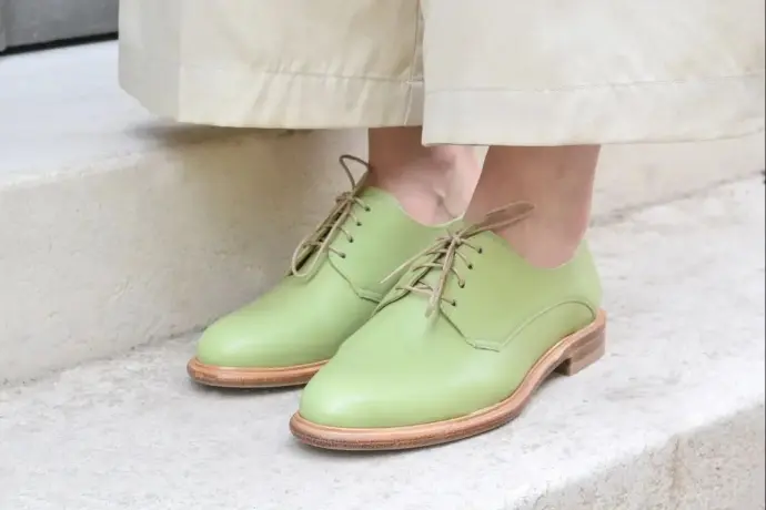 Uniquely designed women's casual shoed for street fashion